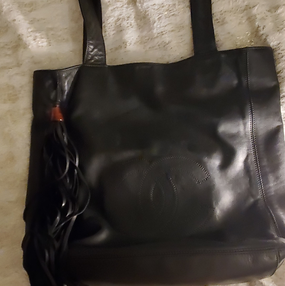 Chanel tote bag